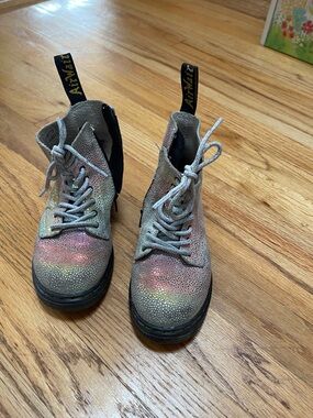 Kids Glitter Lace-Up Boots in Multicolor